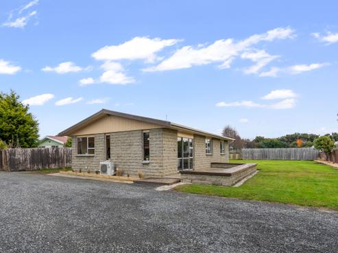 116 Dunbeath Crescent, Kew