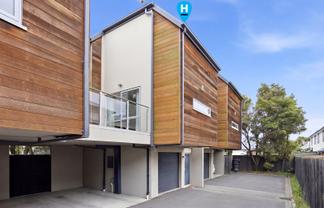 5/63 Burke Street, Addington