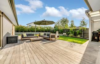 70 Liberty Crescent, Beachlands