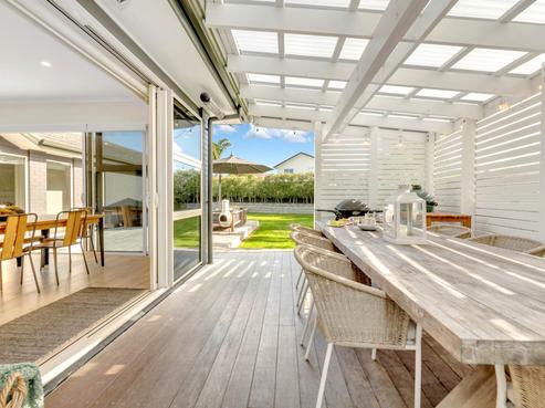70 Liberty Crescent, Beachlands