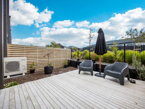 33 Spars Road, Wainui