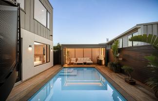 2 Glen Atkinson Street, St Heliers