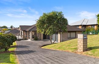 54 Puriri Road, Pukekohe
