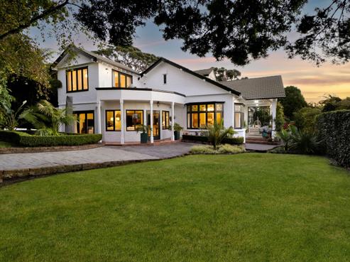 18 Ridge Lane, New Plymouth Central