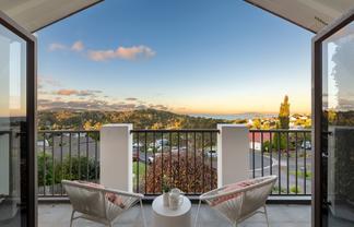 16 Rakau Views, Orewa
