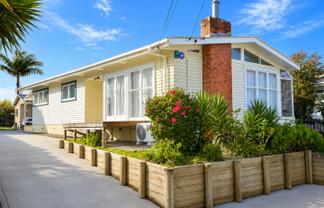 15 Swinburne St, Blockhouse Bay