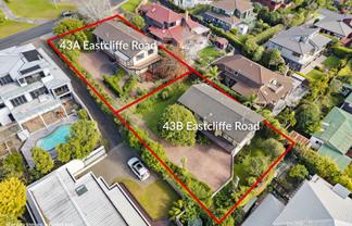 43A and 43 Eastcliffe Road, Castor Bay