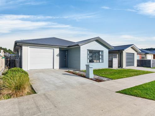 14 Brian Hughes Road, Wainuiomata