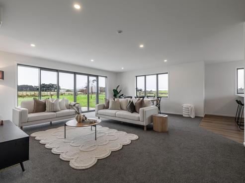 21 Latha Grove, Woodville