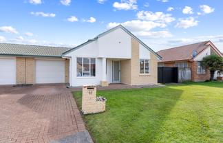 11 Fernbrook Close, Burswood