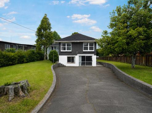 41 Royal Road, Massey