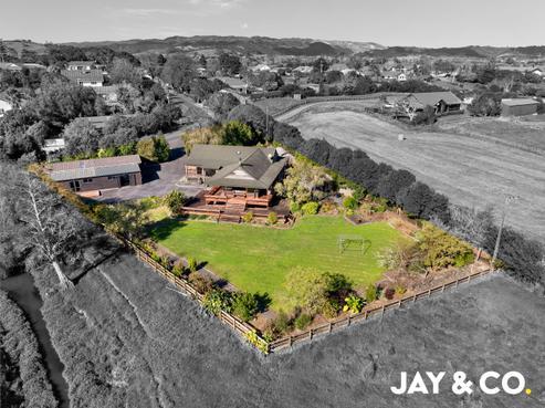 10 Thorps Quarry Road, Clevedon