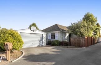 1/51 Cavendish Road, Casebrook