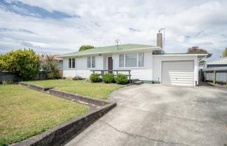 89 Rugby Street, Awapuni