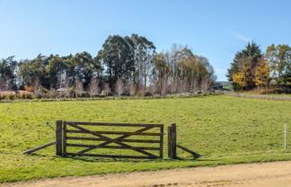 1017B Longbush Road, Gladstone