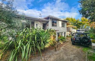 88 Martin Road, Paraparaumu
