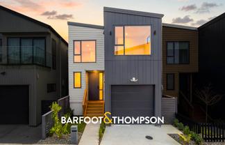 102B Te Oneroa Road, Long Bay