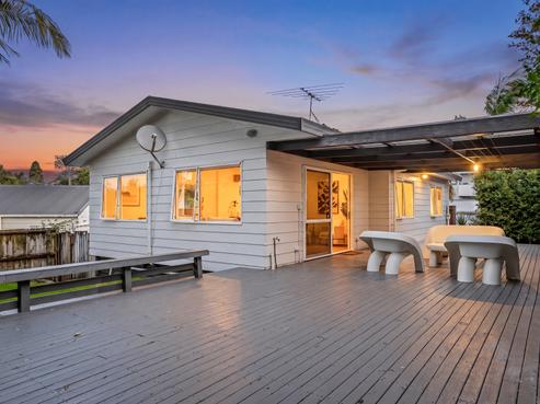 2A Rata Road, Stanmore Bay