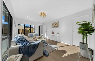 35A Mclean Avenue, Papatoetoe