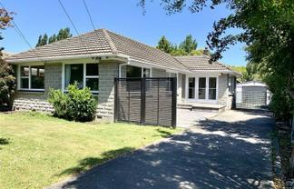 80 Daniels Road, Redwood