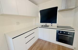 2/85 Green Lane East, Remuera