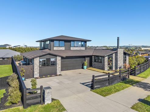 7 Omahuru Road, Glenbrook