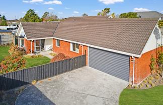 28 Radiata Avenue, Parklands