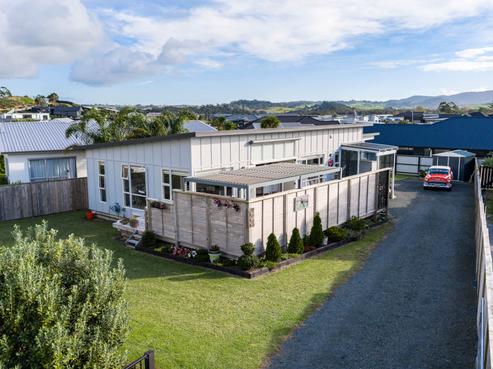 12 Anchorage Road, Mangawhai Heads