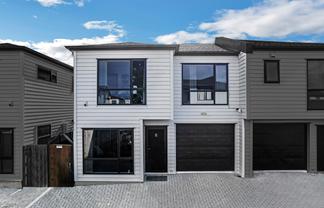 127E Russell Road, Manurewa