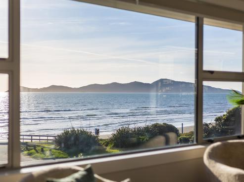 137 The Parade, Paekakariki