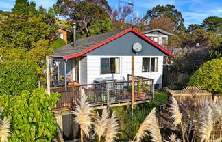 58B Leinster Avenue, Raumati South
