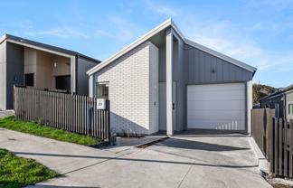 23 Mahinga Kai Road, Orewa