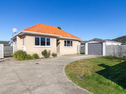 11 Cochrane Street, Fairy Springs