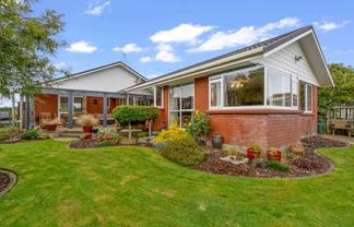 724 Queens Drive, Waikiwi