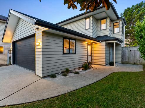 5 Buccaneer Court, Gulf Harbour