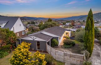 11 Roband Crescent, Brown Owl