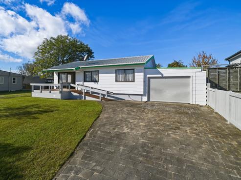 14A Charles Road, Hannahs Bay