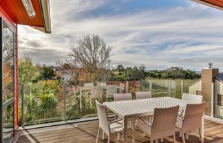 88 Tiroroa Avenue, Te Atatu South