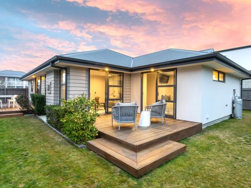 45 Woodville Street, Edgeware