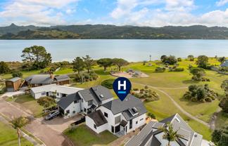 10 Ajax Head, Pauanui