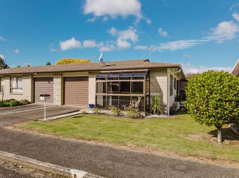 11B George Street, Dannevirke