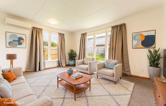 33a Usk Street, Marchwiel