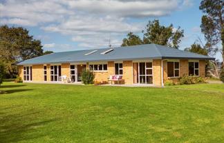 288A Pahoia Road, Whakamarama