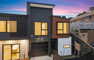 18B Mallard Place, Unsworth Heights