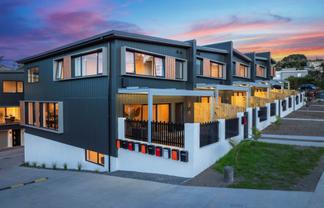 403 Beach Road, Mairangi Bay