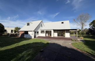 174 Old North Road, Kumeu