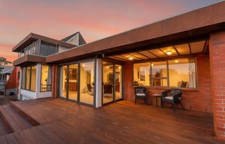 23b Maltby Avenue, West End