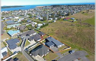 25 Story Street, Foxton Beach