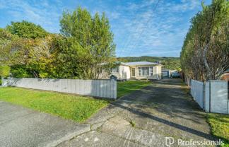 66 Peel Place, Wainuiomata