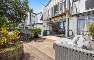 14/61A Birkdale Road, Birkdale